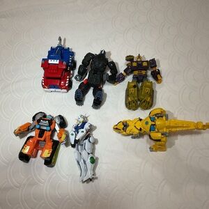 Dynamic Robot Action Figures Set - Multicolor